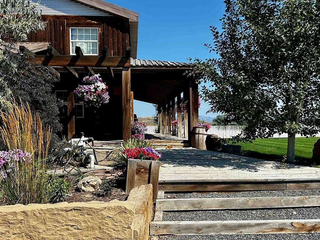 2.2 Acres of Land with Home for Sale in Byron, Wyoming