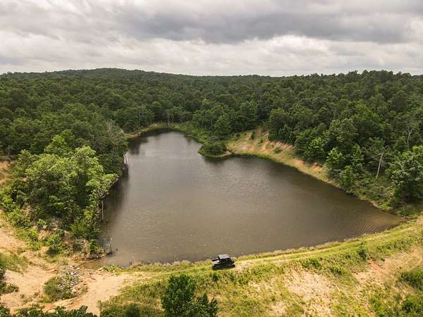 138 Acres of Recreational Land for Sale in Mountain View, Missouri