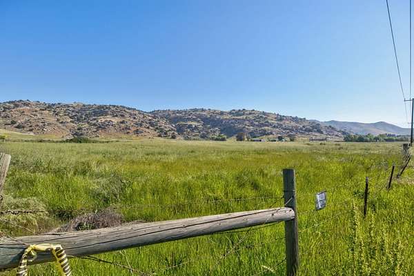 90.8 Acres of Mixed-Use Land for Sale in Porterville, California