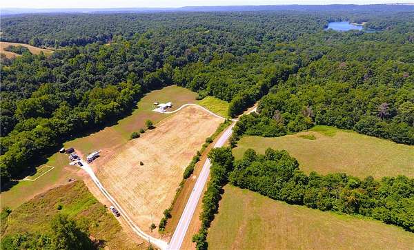 4 Acres of Mixed-Use Land for Sale in Fayetteville, Arkansas