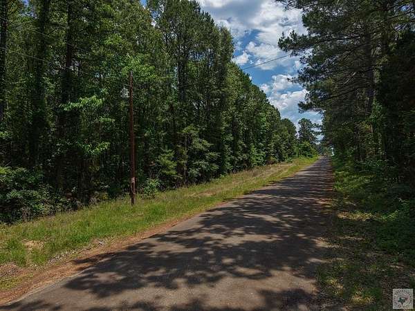 23.6 Acres of Recreational & Residential Land for Sale in McLeod, Texas