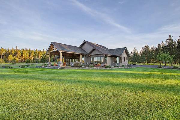 468 Acres of Land with Home for Sale in Anatone, Washington