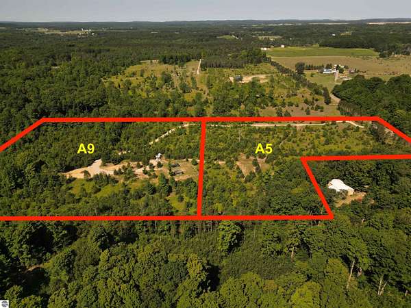 10 Acres of Recreational & Residential Land for Sale in Maple City, Michigan