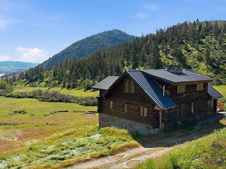 740 Acres of Land with Home for Sale in Dixon, Montana