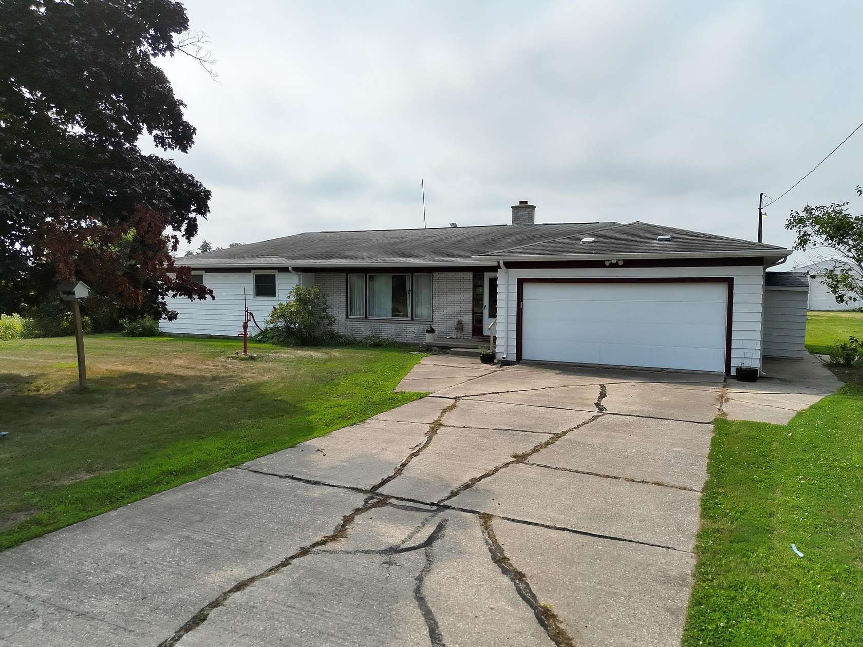 21.7 Acres of Recreational Land with Home for Sale in Saginaw, Michigan
