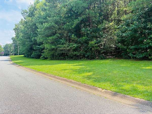 2.55 Acres of Residential Land for Sale in Sharpsburg, Georgia