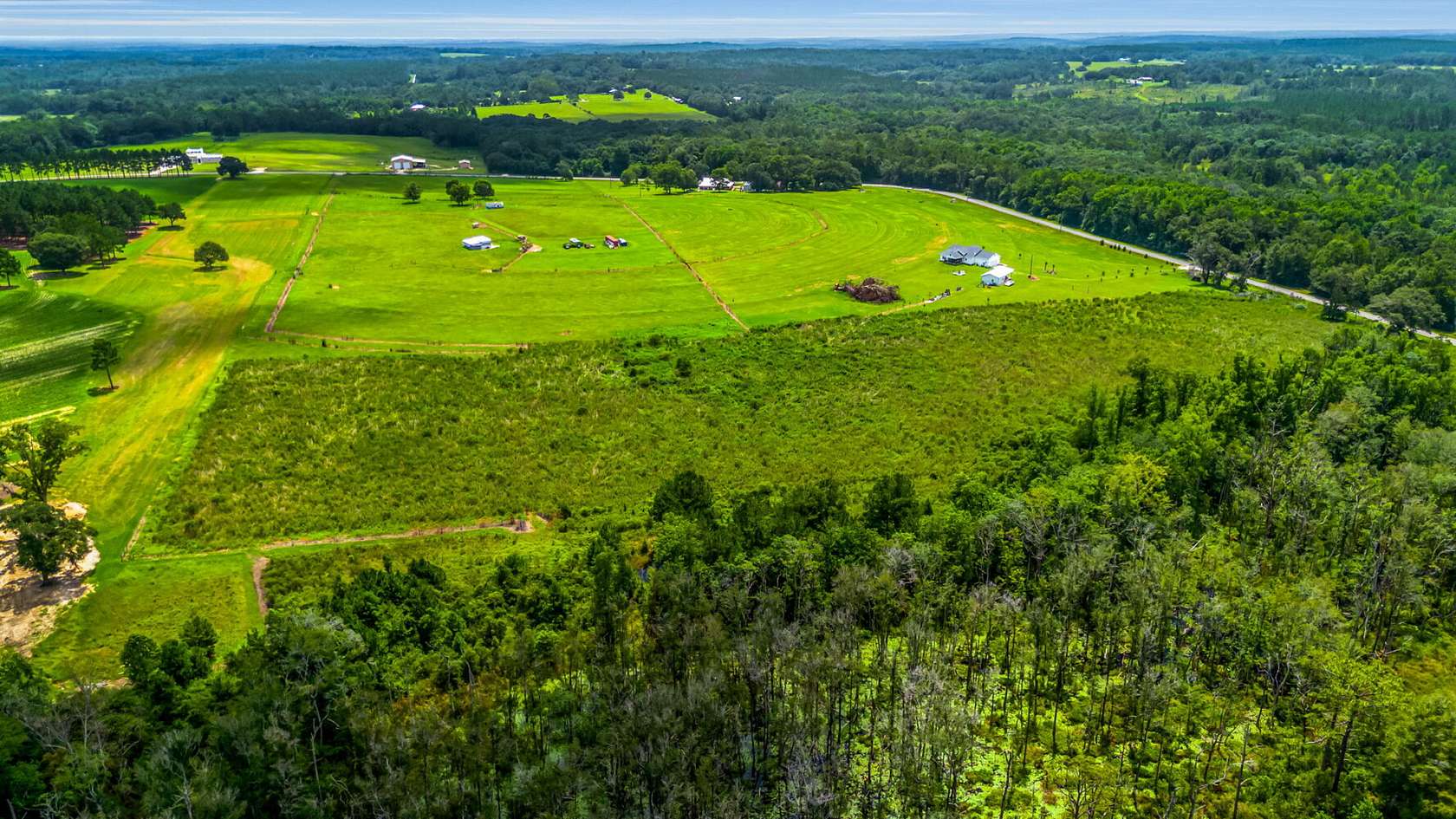 20.6 Acres of Recreational & Residential Land for Sale in DeFuniak Springs, Florida