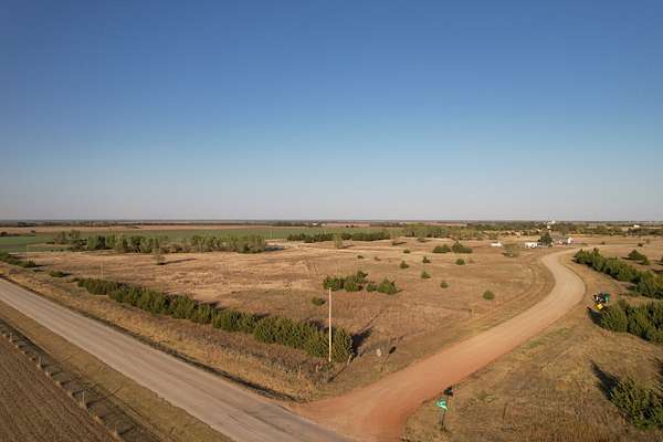 0.34 Acres of Residential Land for Sale in Milton, Kansas