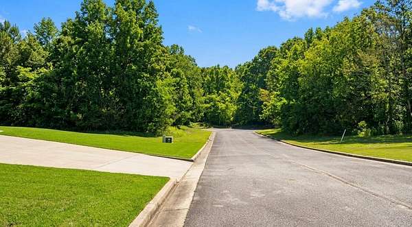 1.34 Acres of Residential Land for Sale in Muscle Shoals, Alabama
