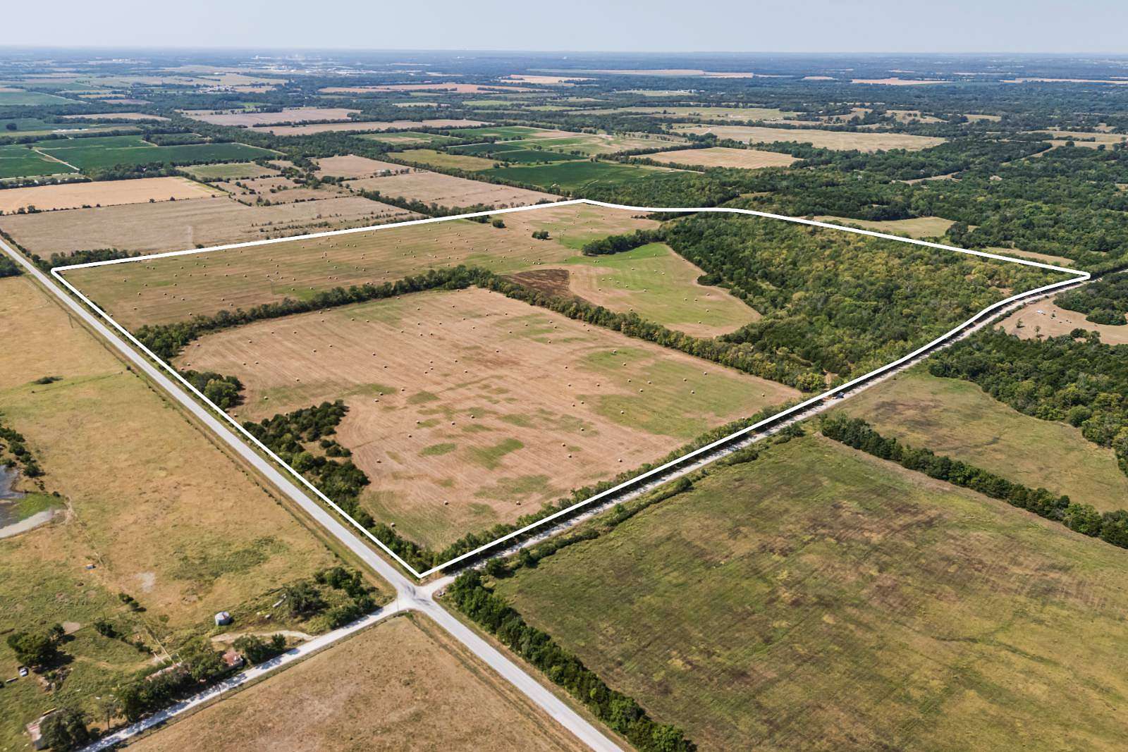 160 Acres of Recreational & Residential Land for Sale in Liberty, Kansas