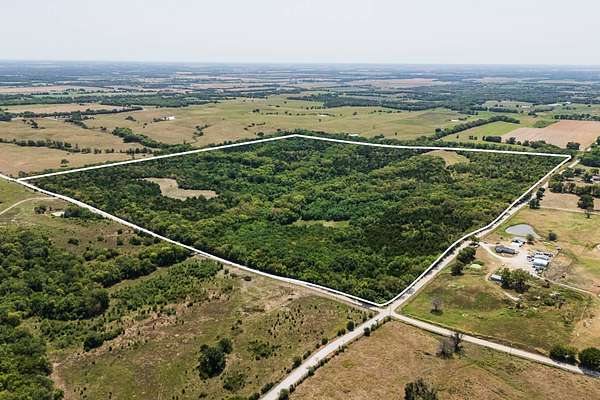 155 Acres of Recreational & Residential Land for Sale in Cherryvale, Kansas