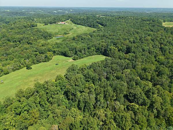 39 Acres of Land for Sale in Charlotte, Tennessee