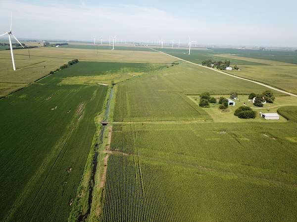 28.2 Acres of Agricultural Land for Sale in Ellsworth, Illinois