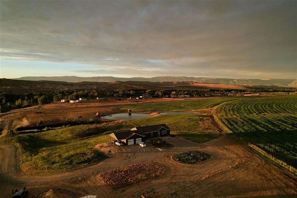 15.8 Acres of Land with Home for Sale in Greybull, Wyoming