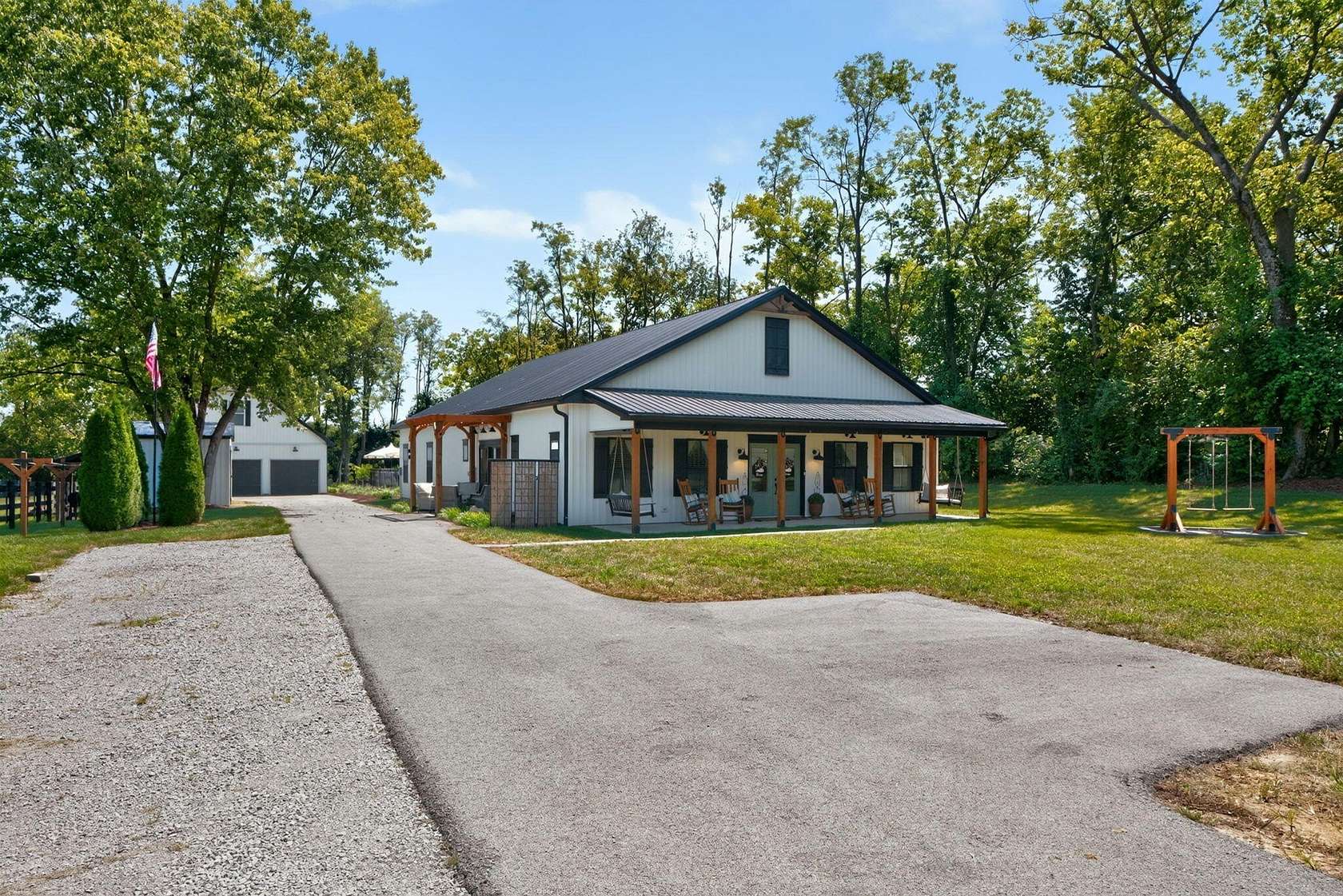 1.5 Acres of Land with Home for Sale in Nicholasville, Kentucky