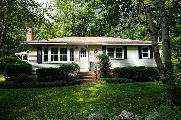 5.8 Acres of Land with Home for Sale in Winchendon, Massachusetts