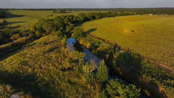 144 Acres of Land for Sale in Montague, Texas