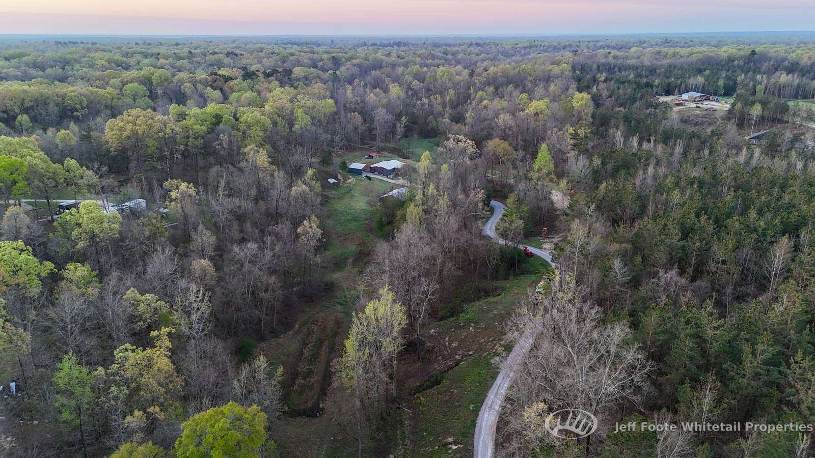 45.5 Acres of Recreational Land with Home for Sale in Vicksburg, Mississippi