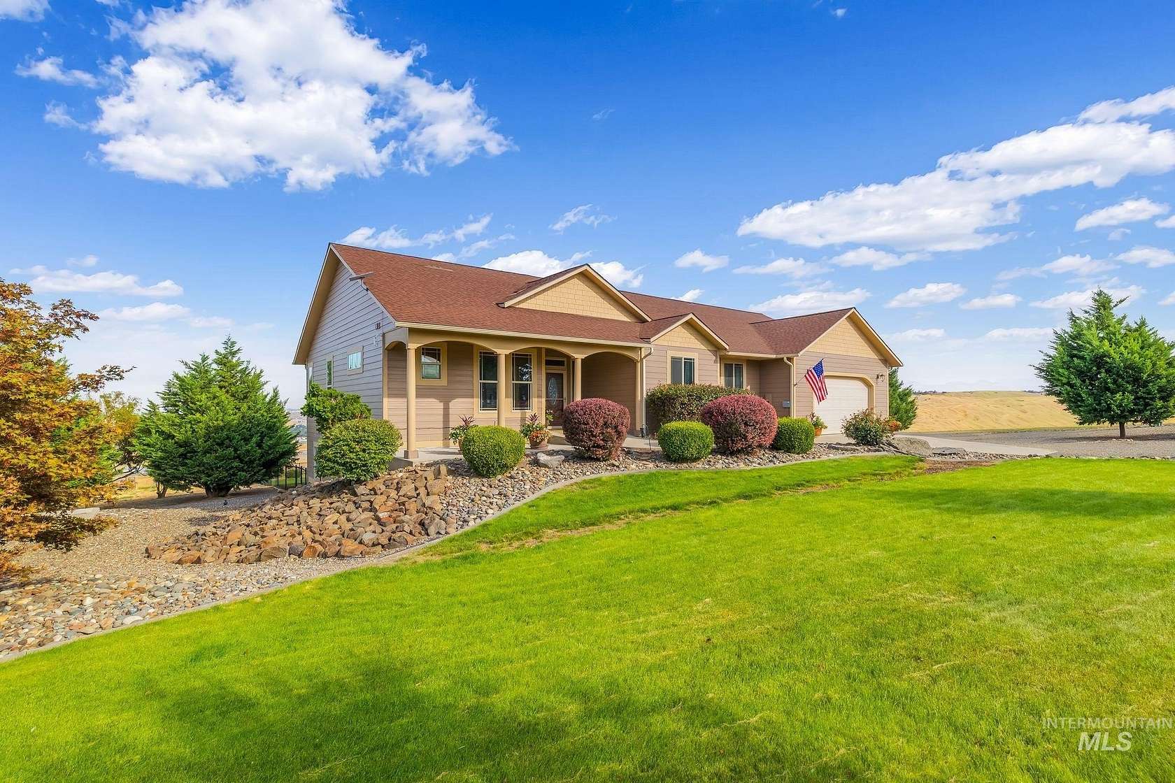 5 Acres of Land with Home for Sale in Clarkston, Washington