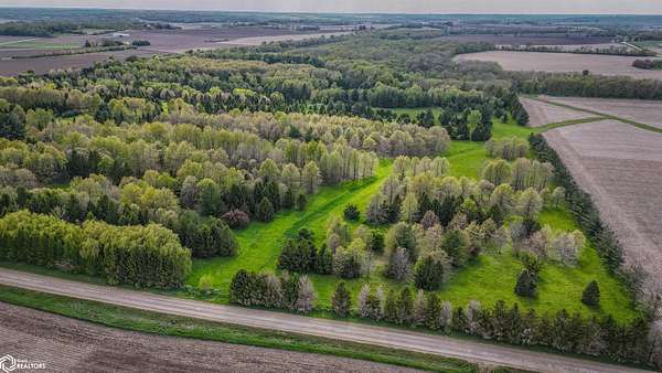 42 Acres of Recreational & Residential Land for Sale in Mount Vernon, Iowa