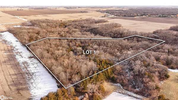 10 Acres of Recreational & Residential Land for Sale in Adel, Iowa