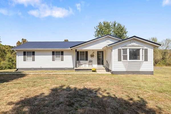16.4 Acres of Land with Home for Sale in Marion, Kentucky