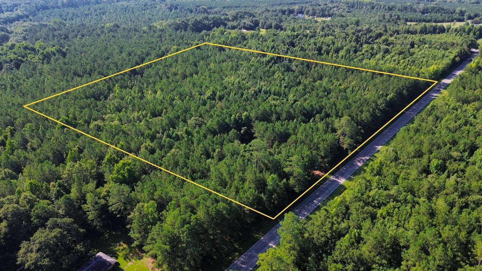 10.6 Acres of Recreational & Residential Land for Sale in Rembert, South Carolina