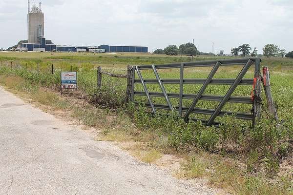 16.3 Acres of Land for Sale in Weimar, Texas