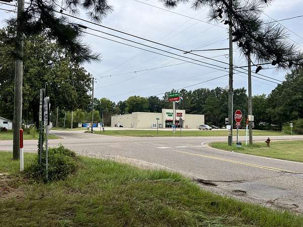 7.7 Acres of Improved Mixed-Use Land for Sale in Orrville, Alabama