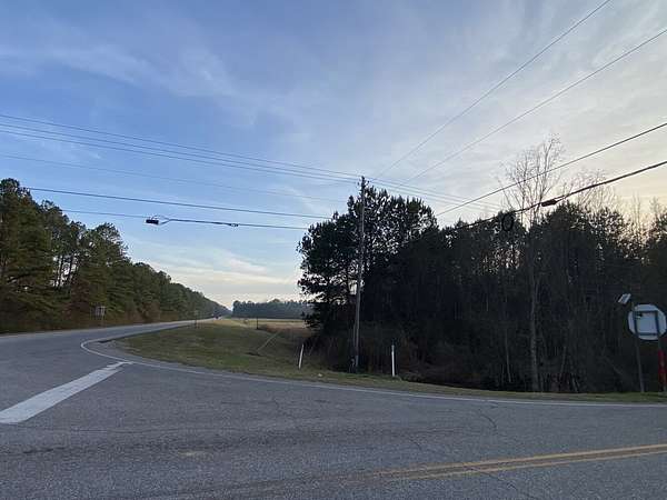 8 Acres of Commercial Land for Sale in Columbiana, Alabama