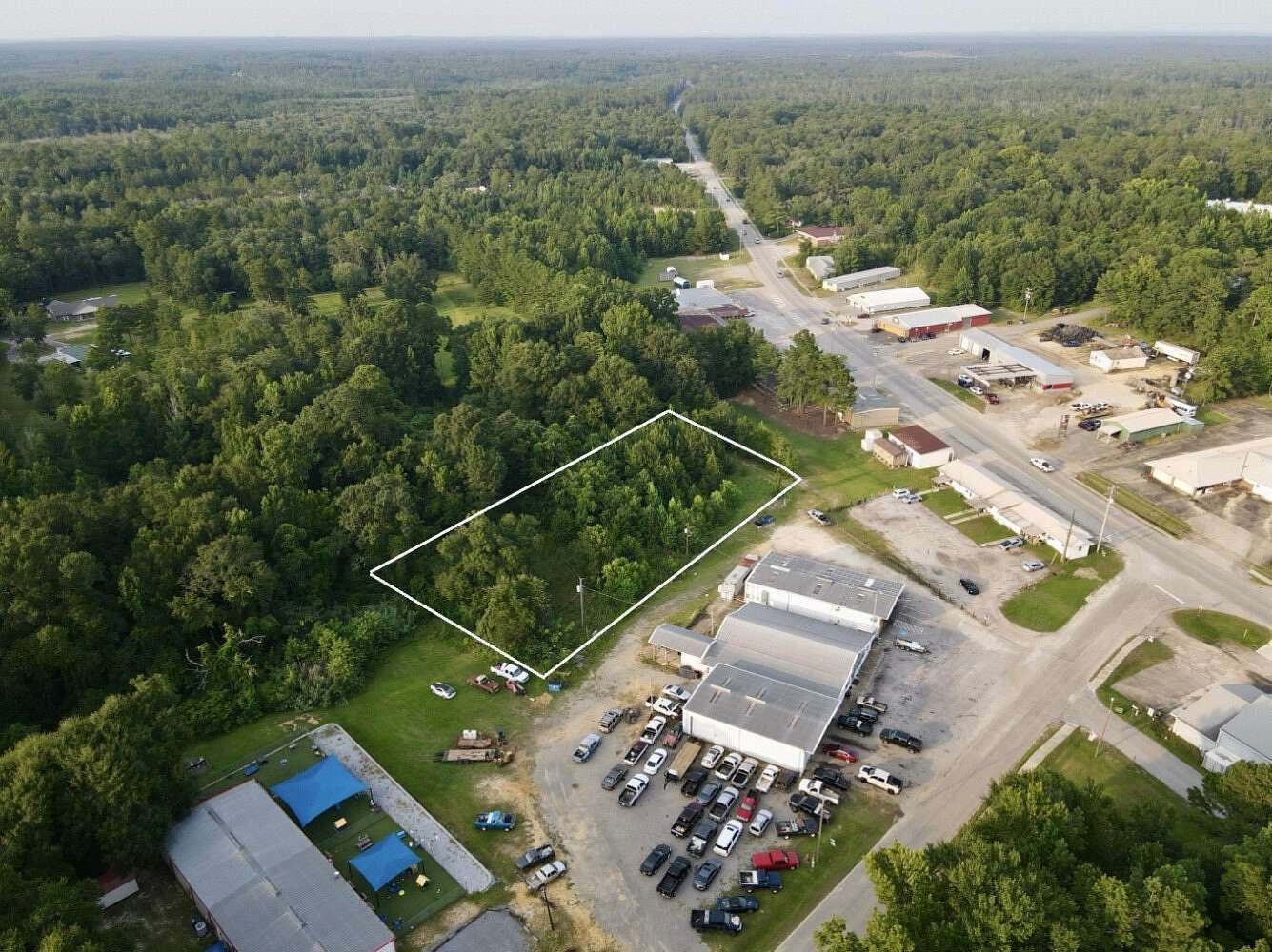 0.86 Acres of Mixed-Use Land for Sale in Chatom, Alabama