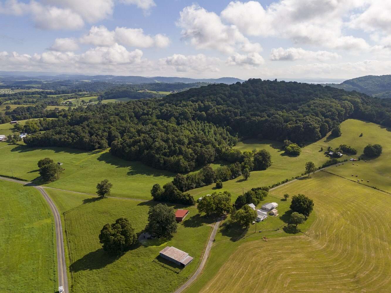 58.7 Acres of Land with Home for Sale in New Market, Tennessee