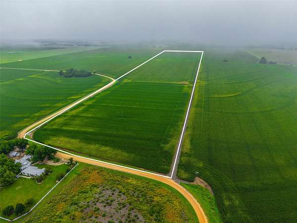 46.4 Acres of Agricultural & Residential Land for Sale in Holland, Texas