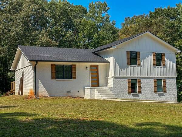 7 Acres of Land with Home for Sale in Lawley, Alabama