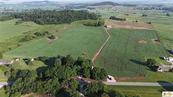 51 Acres of Land for Sale in Hardyville, Kentucky