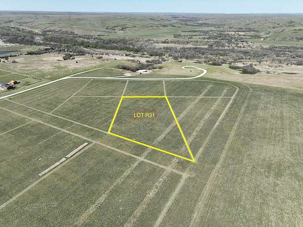 2 Acres of Residential Land for Sale in White River, South Dakota
