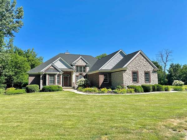 47.2 Acres of Recreational Land with Home for Sale in Geneseo, Illinois