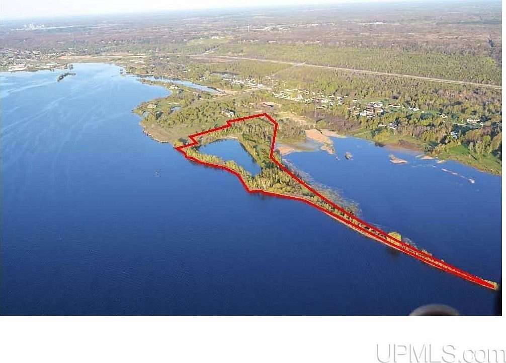 21.7 Acres of Recreational & Residential Land for Sale in Gladstone, Michigan