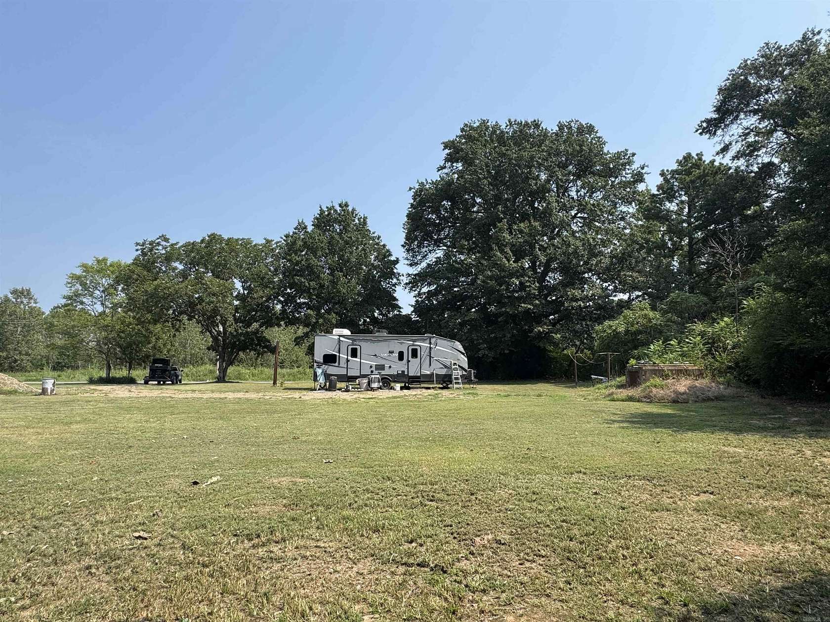 1 Acre of Land for Sale in Augusta, Arkansas