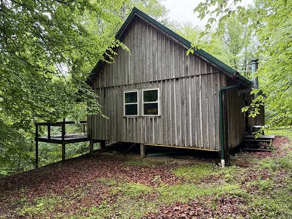 147 Acres of Recreational Land with Home for Sale in Frenchburg, Kentucky
