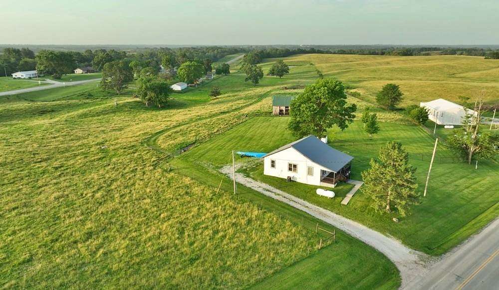 20 Acres of Agricultural Land with Home for Sale in Mercer, Missouri