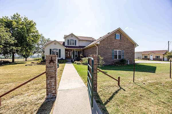 10 Acres of Recreational Land with Home for Sale in Independence, Kansas