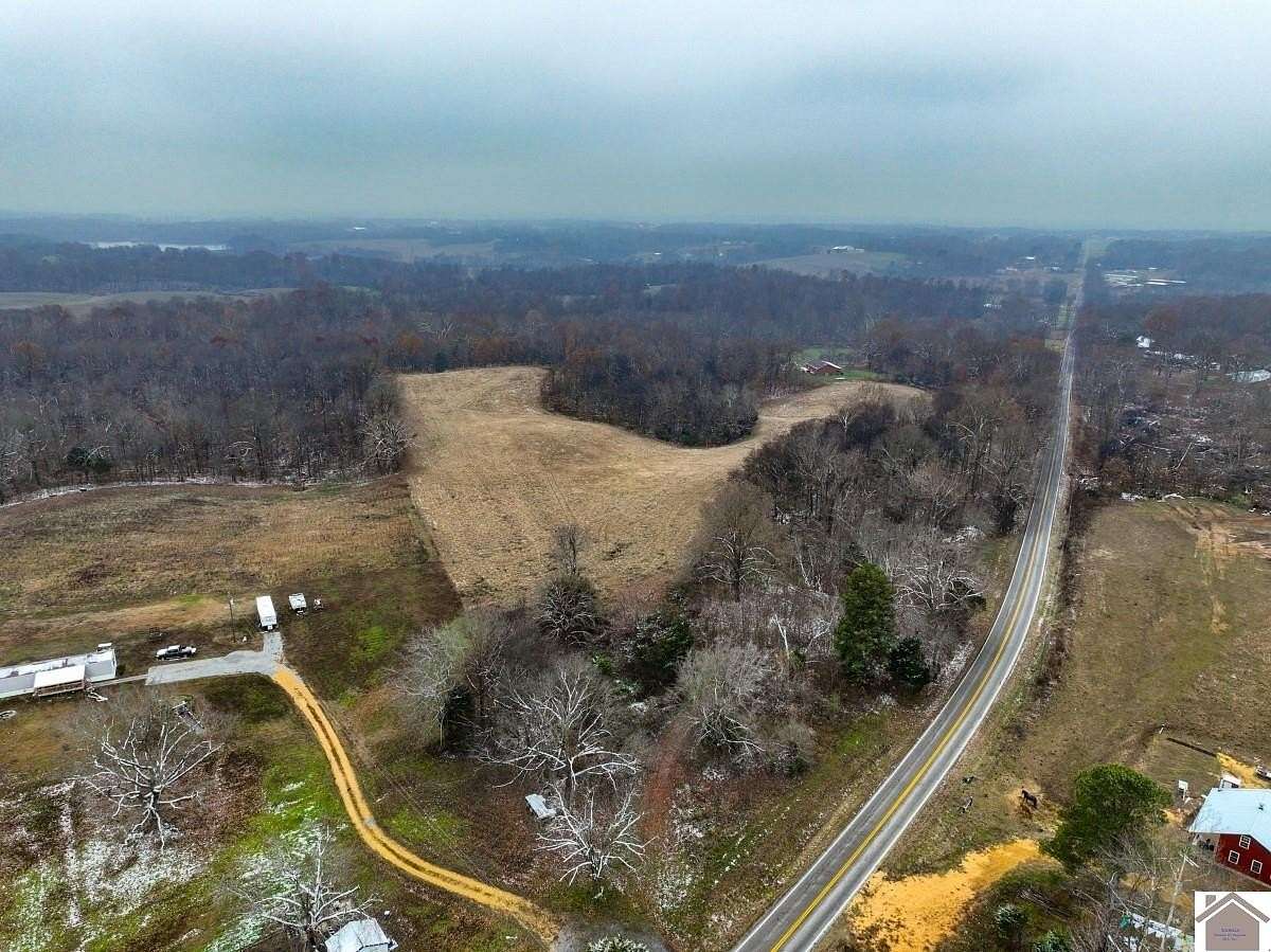 18.1 Acres of Land for Sale in Mayfield, Kentucky