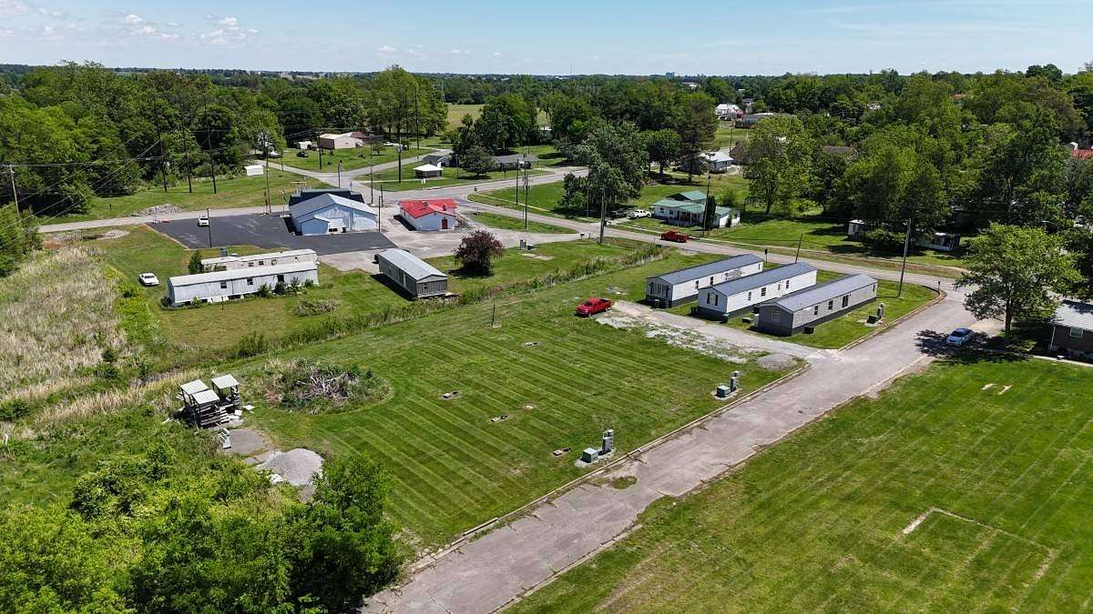 13 Acres of Land for Sale in Morganfield, Kentucky