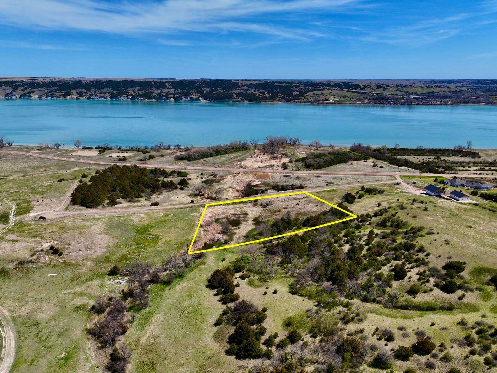 2.77 Acres of Residential Land for Sale in Oacoma, South Dakota