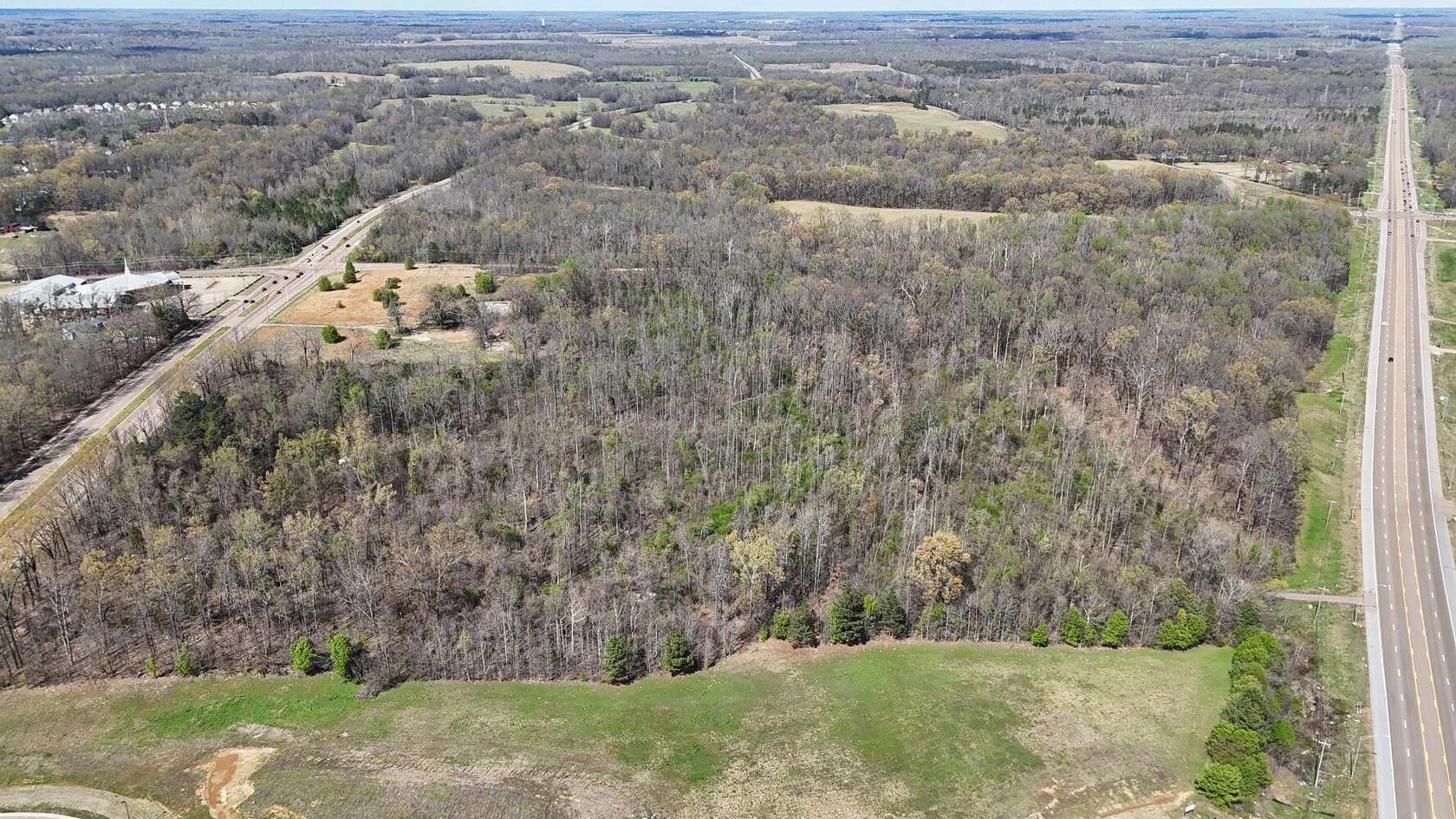 30.4 Acres of Mixed-Use Land for Sale in Memphis, Tennessee