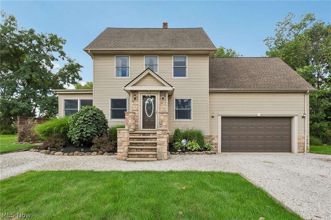 2.63 Acres of Land with Home for Sale in Brooklyn Heights, Ohio