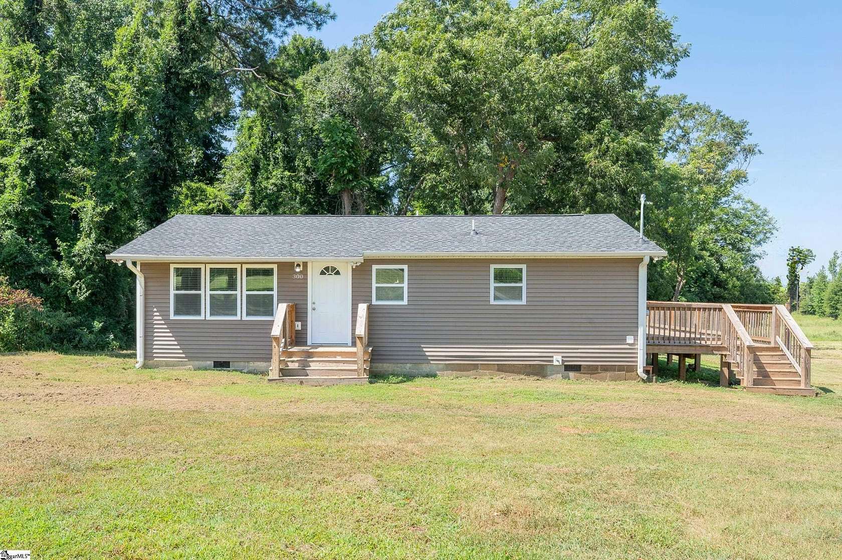 1.73 Acres of Land with Home for Sale in Spartanburg, South Carolina