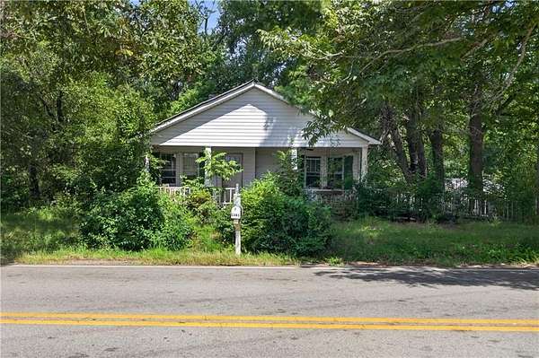 3.7 Acres of Residential Land for Sale in Braselton, Georgia