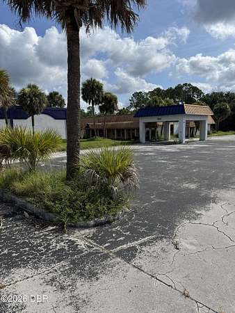 6.79 Acres of Improved Commercial Land for Sale in DeLand, Florida